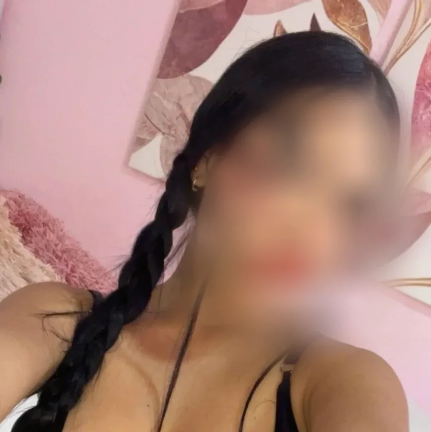 Aleksandra, 23